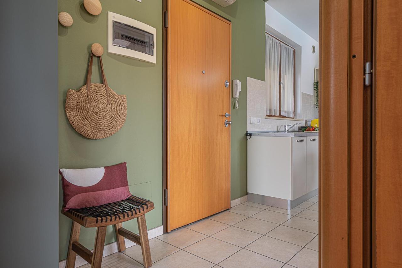 Hygge Family Apartment - One Step Away From The Lake!!! Sirmione Kültér fotó