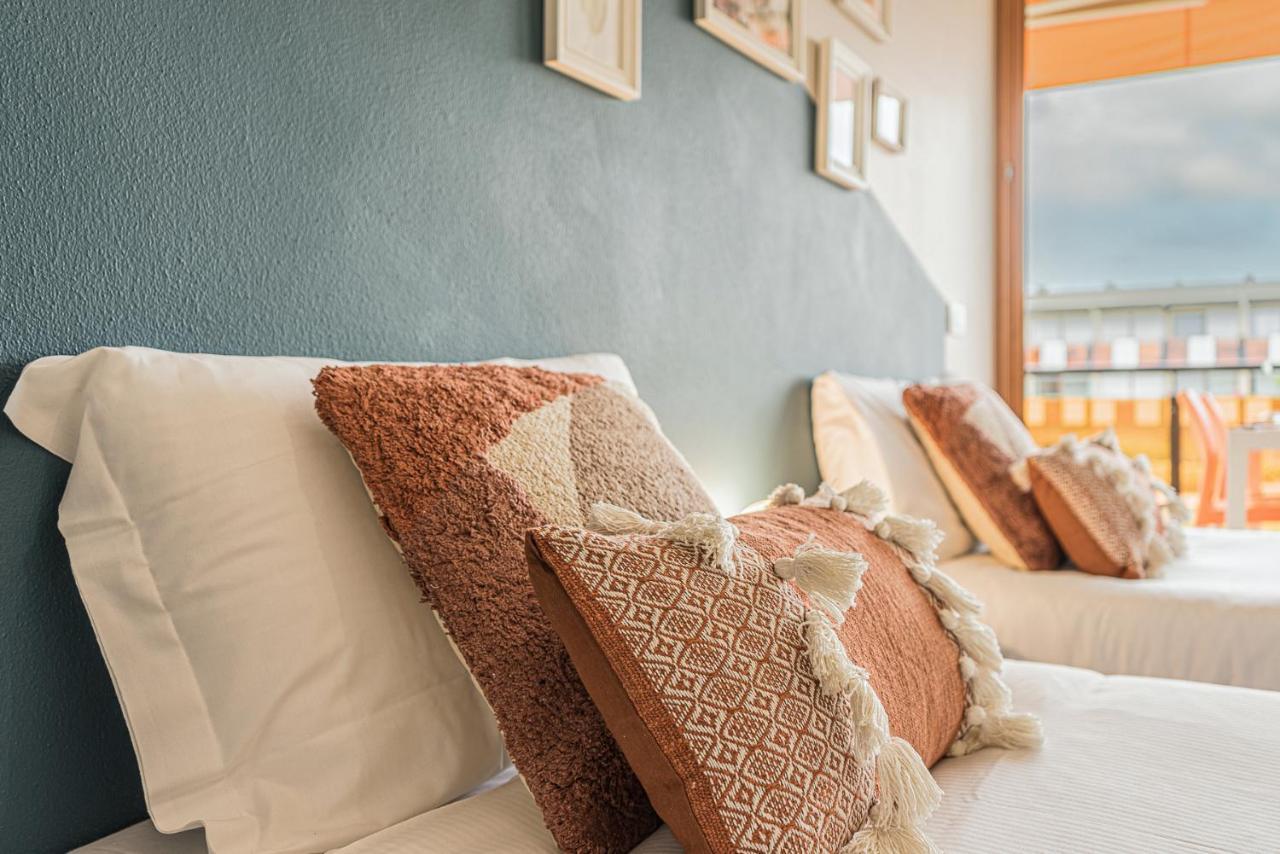 Hygge Family Apartment - One Step Away From The Lake!!! Sirmione Kültér fotó